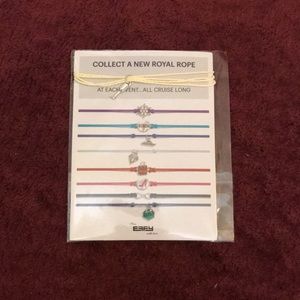 Effy jewelry brand cruise charm 🥂